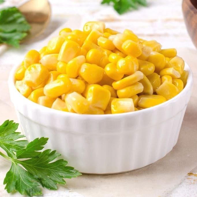 کنسرو ذرت غیر تراریخته برای تهیه انواع سالاد و غذا